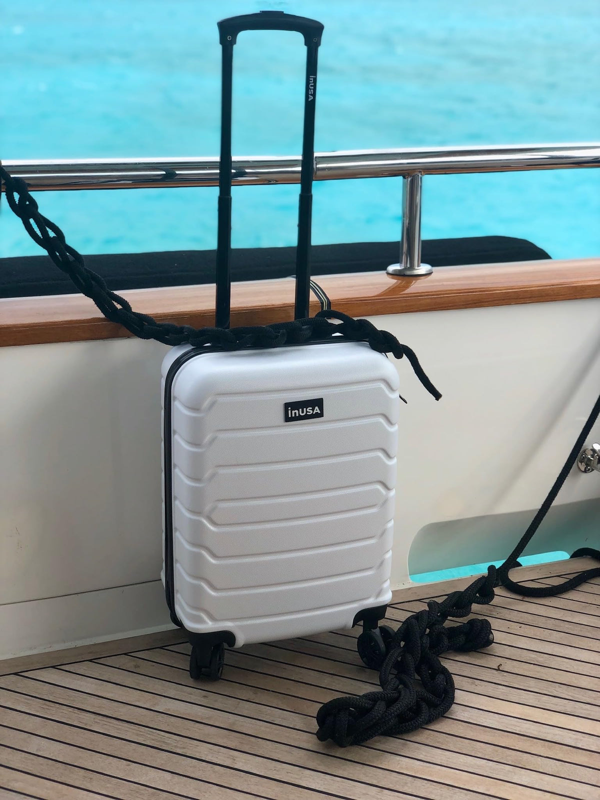 20-Inch Hardside Spinner Luggage V535