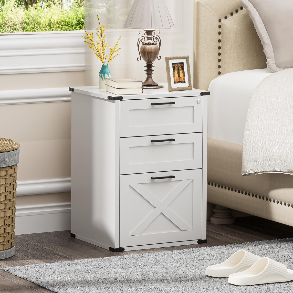 Small Wood File Cabinet with Charging Station and Lock, 3 Drawers L678