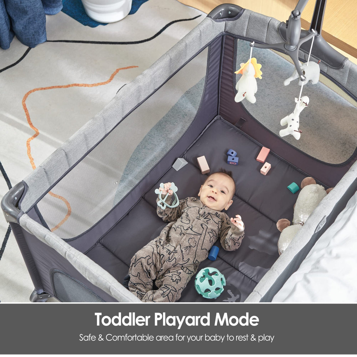 5-in-1 Pack and Play with Bassinet and Changing Table Y366